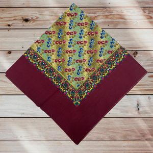 Batic casmir margina visiniu deschis fond crem degrade